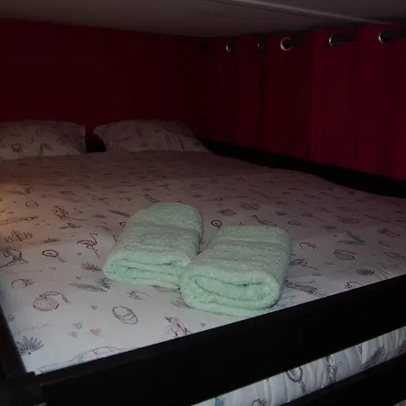 Rent 3 * Barcelona